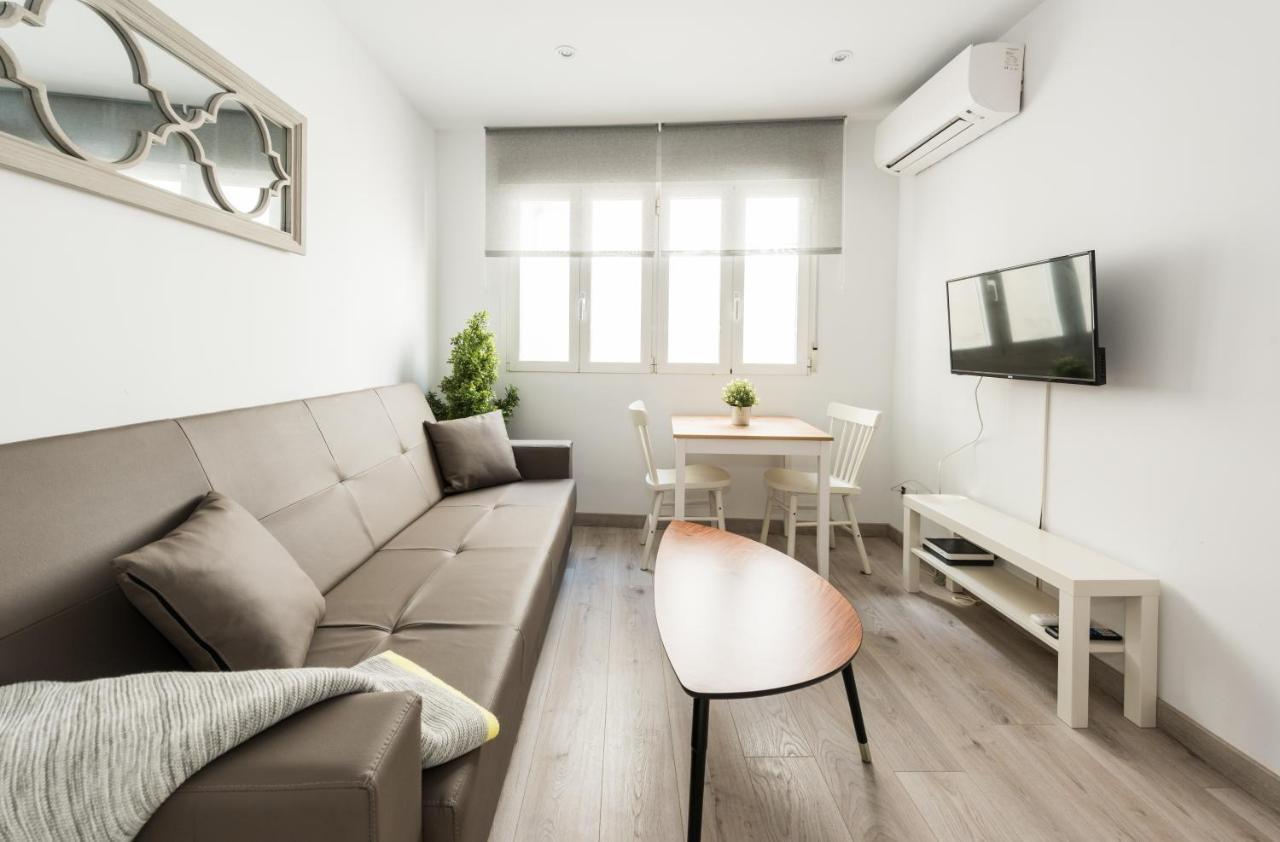 Apartament La Vivienda De Pedro Zerolo Madryt